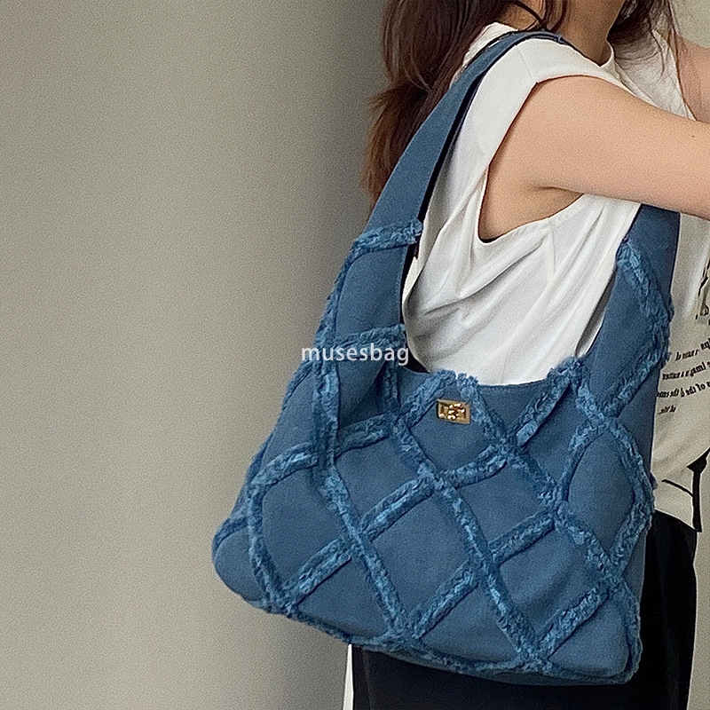 High end hot selling new retro commuting bag with a sense of luxury niche fashion versatile trend Korean style denim canvas bag women's shoulder 