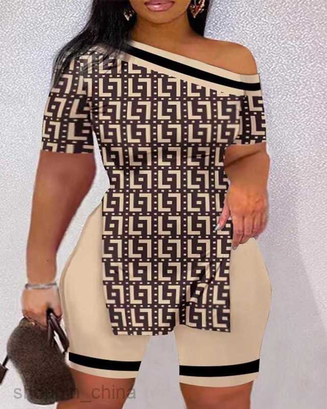 Women's Tracksuits Summer New Women's diagonal shoulder split short sleeved shorts two-piece set for women Sets