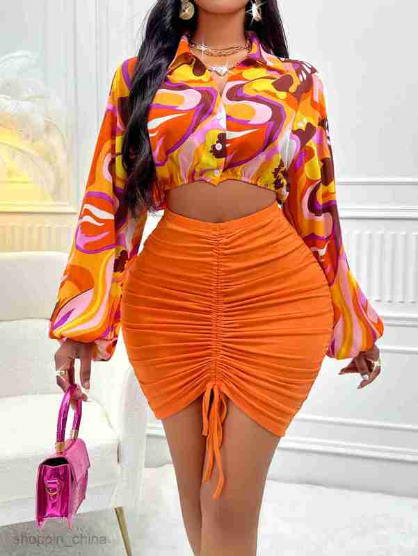Two Piece Dress Sets Fashionable and Sexy Women's Wear Autumn and Winter New Products Printed waist Long sleeved Shirt Knitted Skirt Set for Wome
