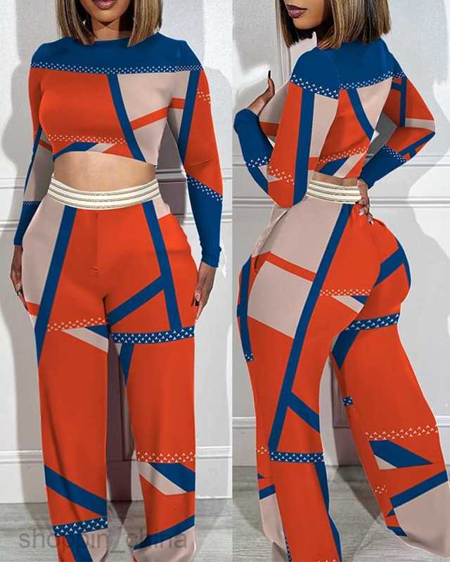 Women's Tracksuits Autumn/Winter New Large Women's Long sleeved Two piece Set Open Navel Printing Set for Women Sets