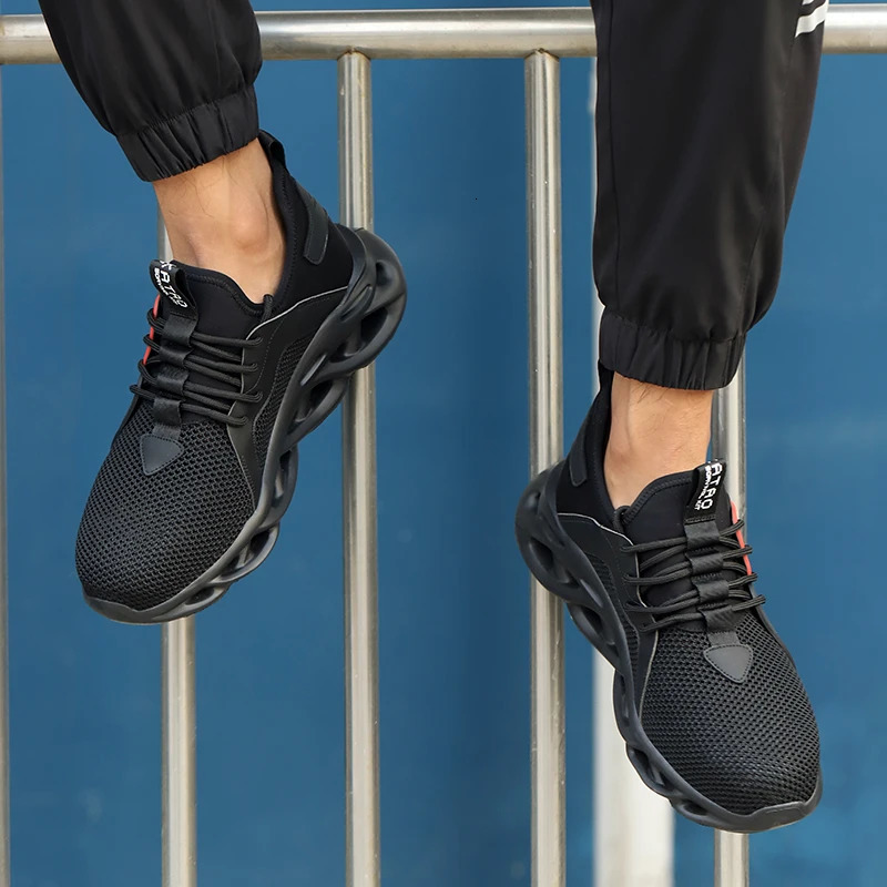 Summer Fashion Boots Mans Safety Impact-Proond Stab-Proof Work Shoes Light Not Tired Feet Indestructible Steel Head 240614