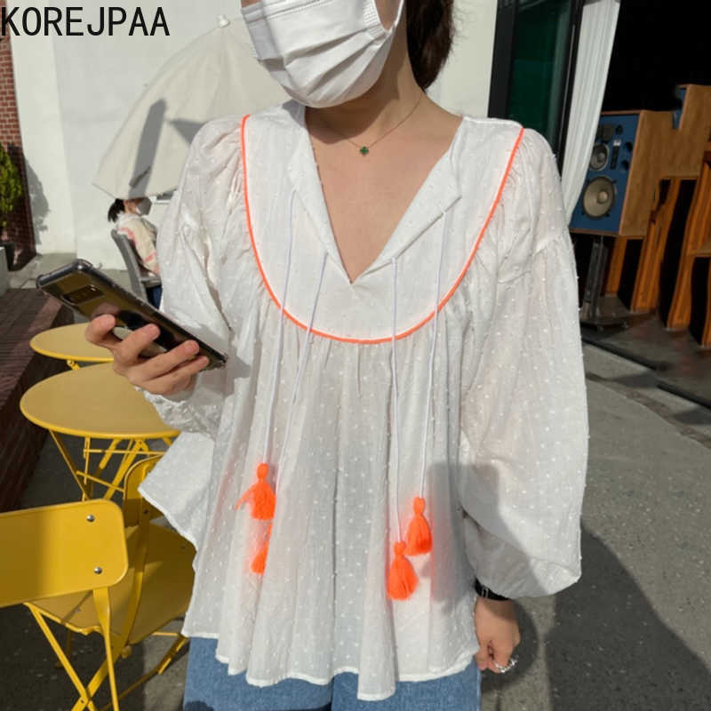 Korejpaa Women Shirt Summer Korean Chic Fresh V-Neck Drawstring Tassel Three-Dimensional Polka Dot Puff Sleeve Doll Blouses 210526