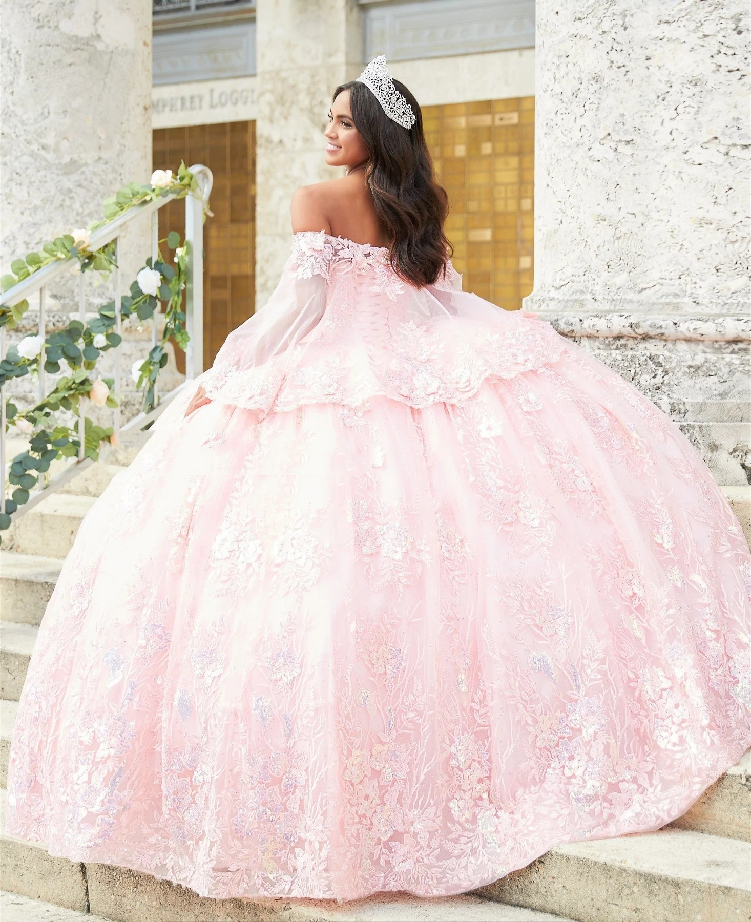 Pink Mexican Quinceanera Dresses Ball Gown Sweetheart Tulle Appliques Sparkly Puffy Charro Sweet 16 Dresses 15 Anos