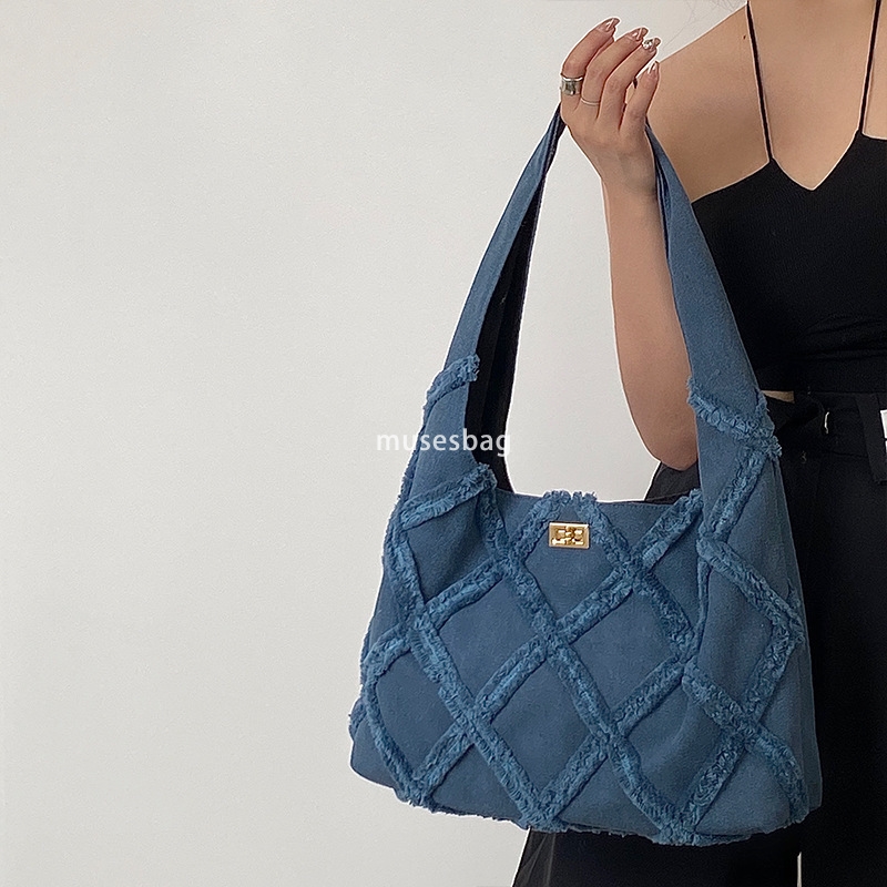 High end hot selling new retro commuting bag with a sense of luxury niche fashion versatile trend Korean style denim canvas bag women's shoulder 