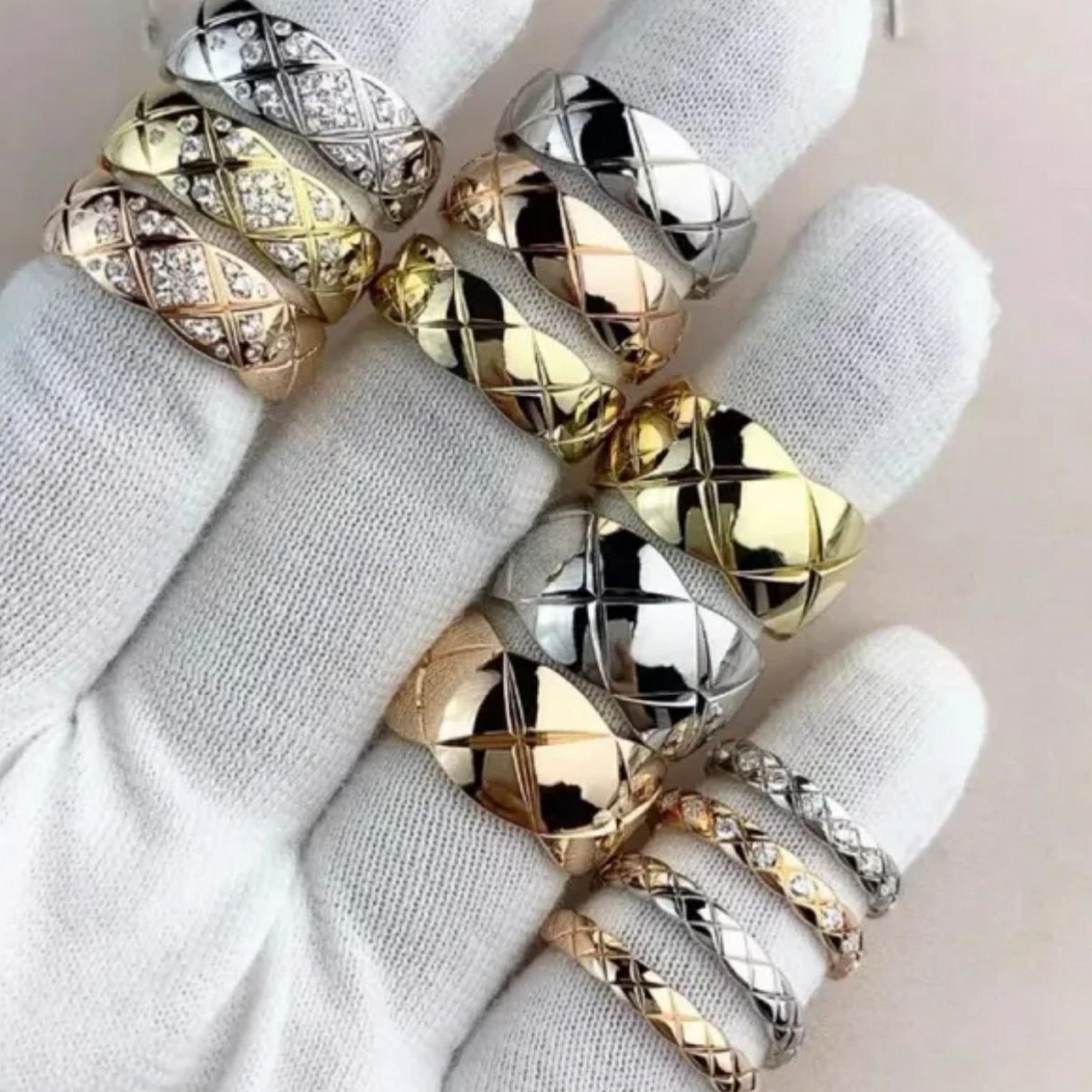 Width 4mm 6mm 10mm branded stamp High polished pineapple grid Ring 18K Gold Silver Rose Stainless Steel diamond thin wide Rings Women men wedding Jewelry USA size 5-11