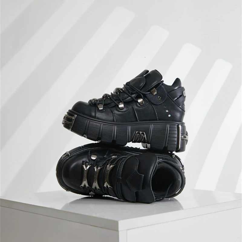 2024 Black Metal Decoration Punk Women Lace-Up Thick Bottom Round Toe Ladies Shoes Street Motorcycle Style Tenis De Mujer 240614