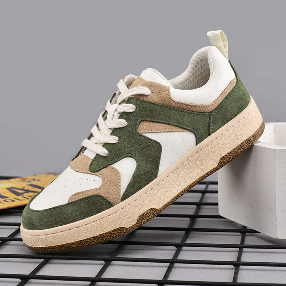 Fashionable casual sneakers 38-44