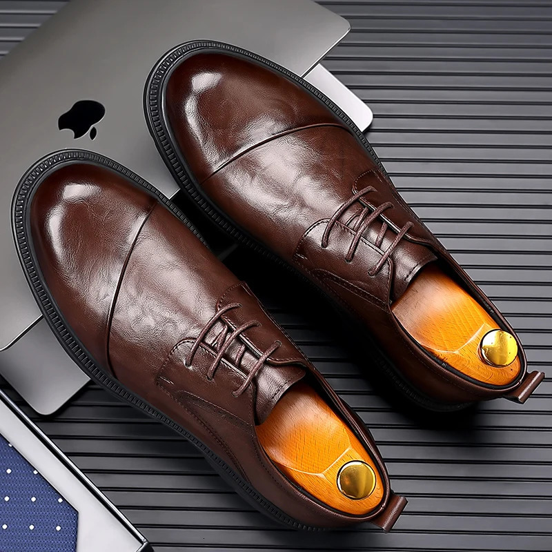 Mens leather coat black classic wedding shoes comfortable tablet driving shoes business and workplace casual shoes 240614