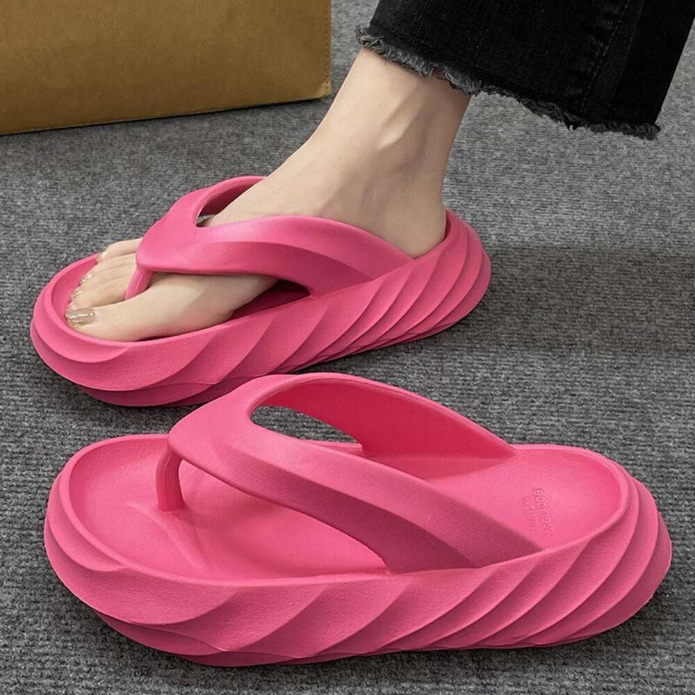 Slippers for women in summer, thick soled and soft soled, anti-skid and odor resistant cool slippers for home use, bathroom, and bathroom ddmythur