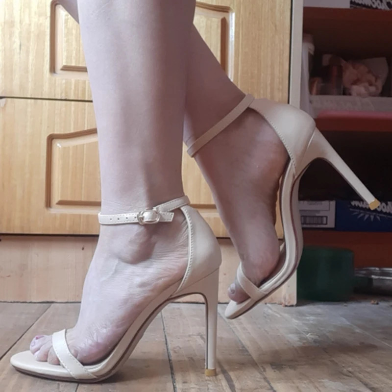 Womens 10 8 6cm High Heels Womens fetish Stripping Dance Plus Size 33-43 Strappy Shoes Stripping Dance Thin High Heels Naked Pump 240614