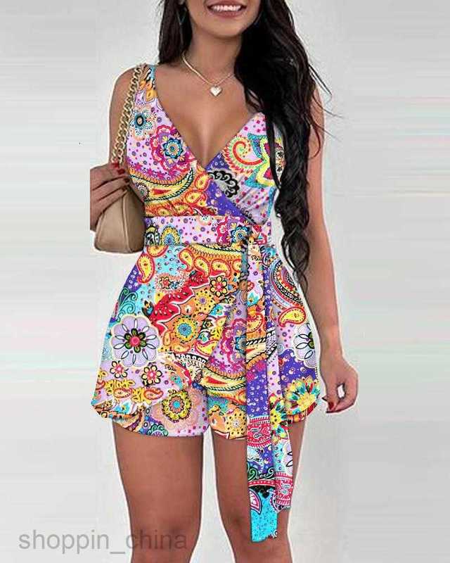 Women's Tracksuits Spring/Summer Women's V-neck Printed Belt Shorts Fashion Casual Set Sets