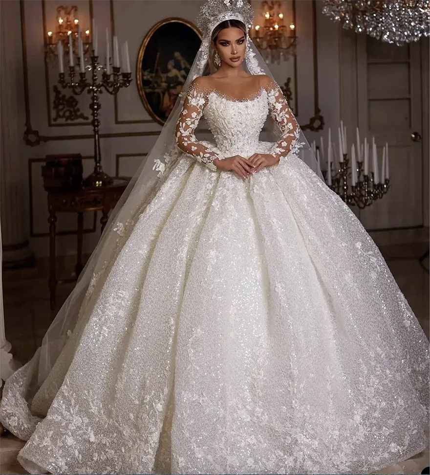 Lace Dubai Wedding Dresses Long Sleeves Sequins Beads Sheer Neck Appliques Glitter Tulle Bride Gowns Vestido de Noiva