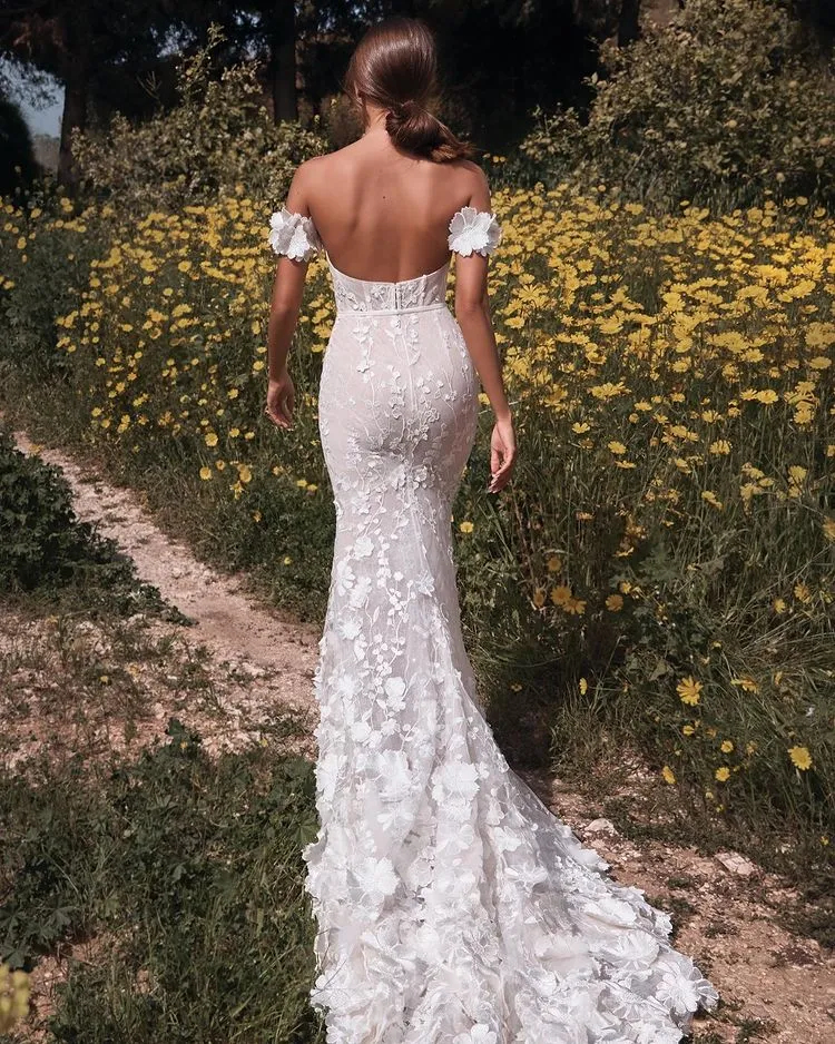Bohemian Floral Lace Mermaid Wedding Dresses Sexy Open Back Off The Shoulder Long Bridal Gowns Romantic Garden Bride Reception Dress 2024 Summer