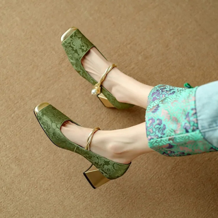 Mary Jane Womens Shoes Retro Medium High Heels Womens Shoes Single Party Shoes Soft and Comfortable Ballet Dance Shoes Zapatos De Mujer 240614