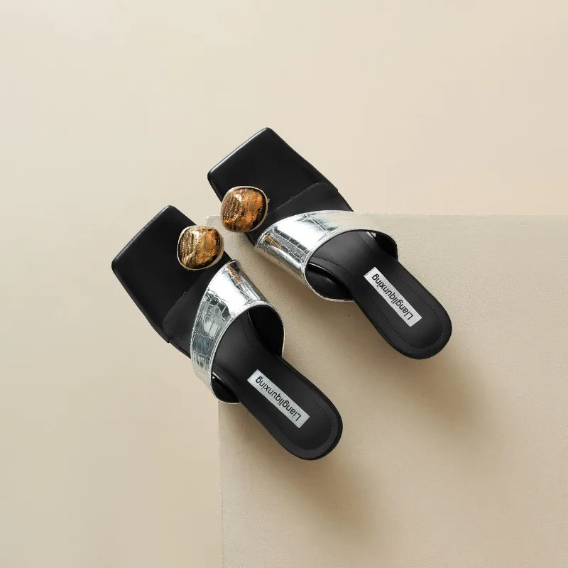 Summer Slippers Fashion Womens Metal Decorative Stiletto Heels Sliding Ladies Outdoor Dress Party Flip-flops Clip Toe Sandals 240614