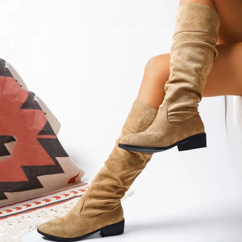 high-quality pleated boots for womens black nude artificial velvet long sleeved long sleeved womens flat bottomed winter dress shoes 240612