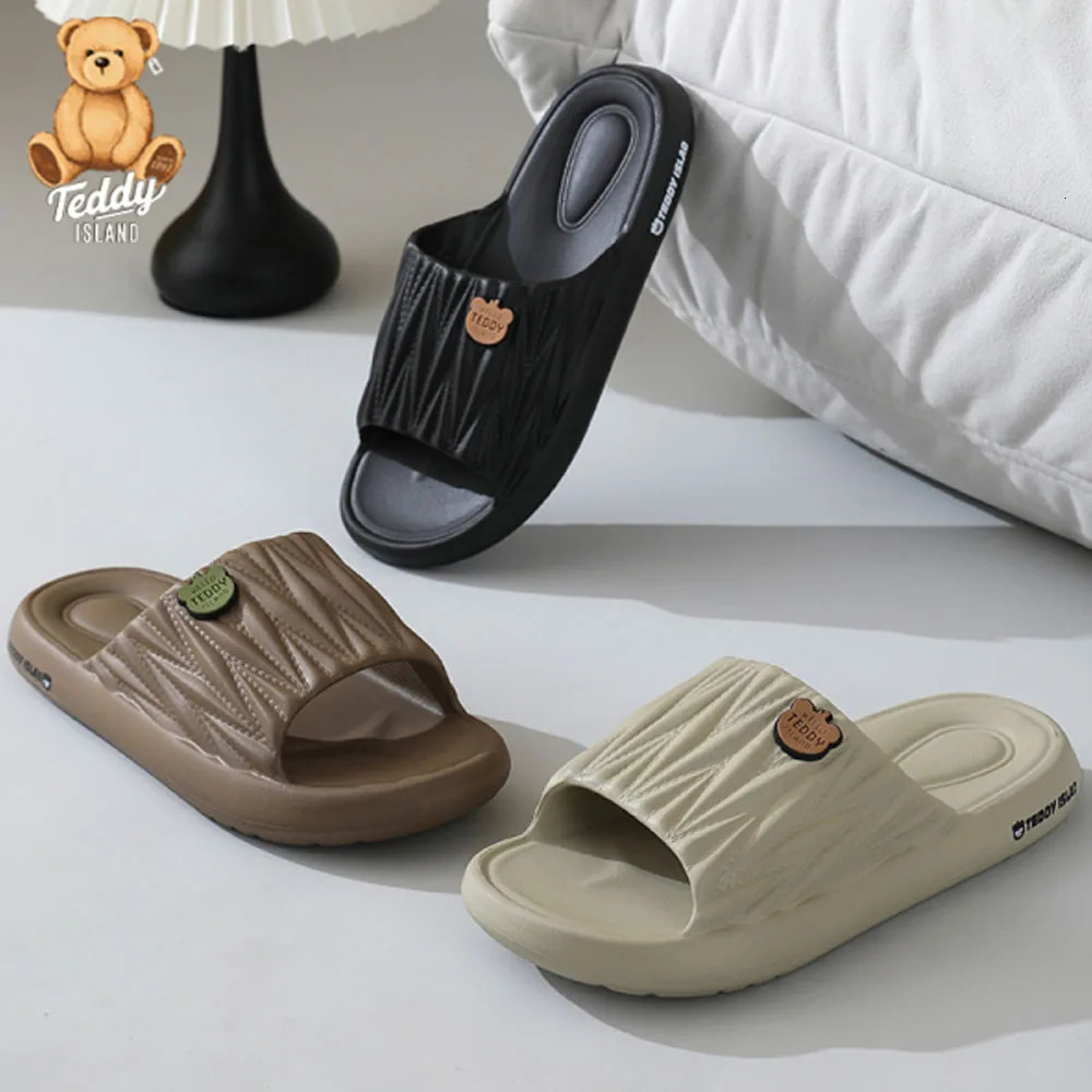 2024 Couple Slippers Indoor and Outdoor EVA Material Anti slip Soft Sole Bathroom Slippers Summer Outdoor Womens Sandals 240612