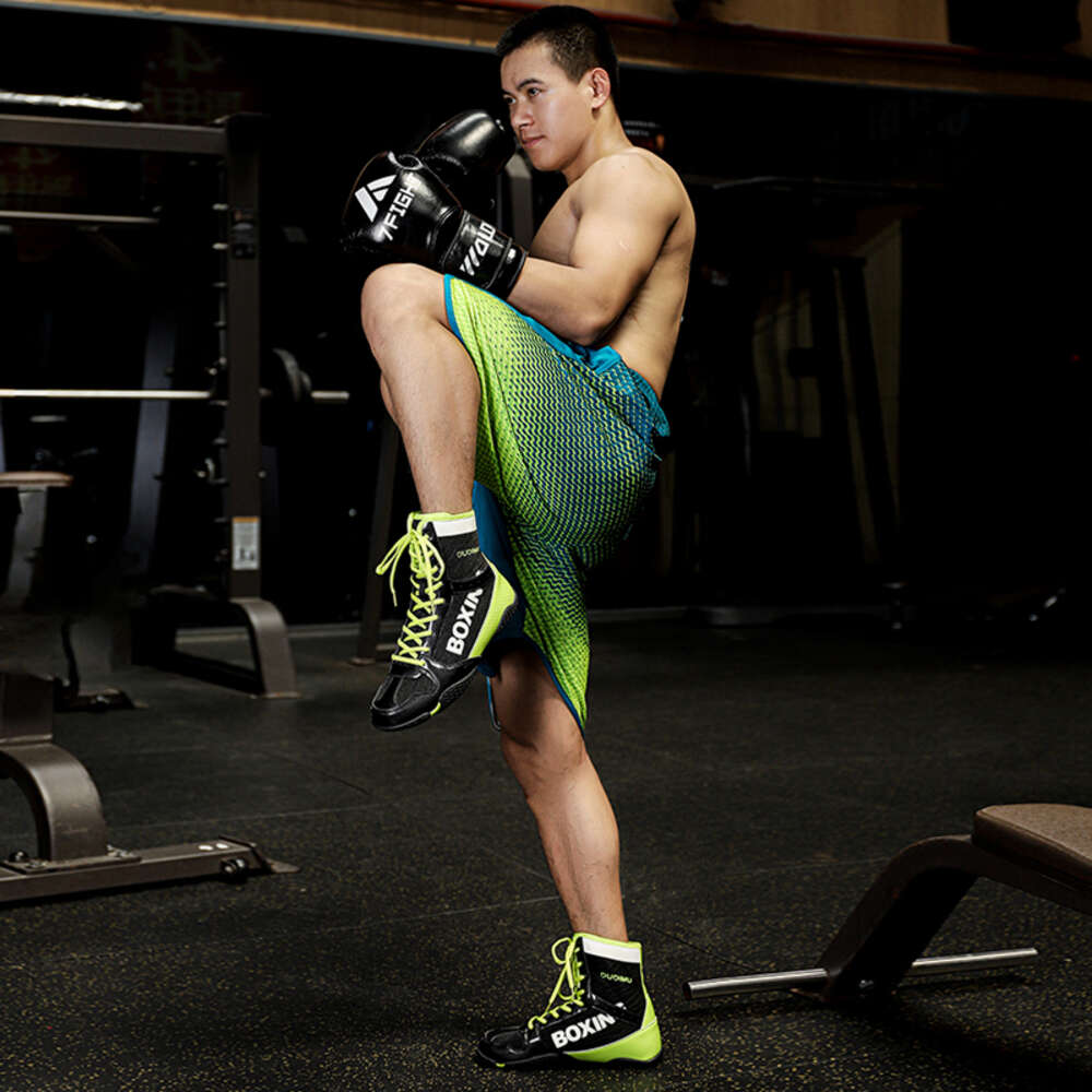 Quality Professional Combat Fiess Bodybuilding Boots Custom High Top Boxing Shoes