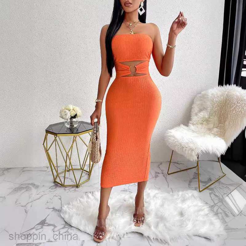 Basic Casual Women Dresses Self directed shooting new fashion women's clothing, taken shelves solid color hollowed out waist strapless dress