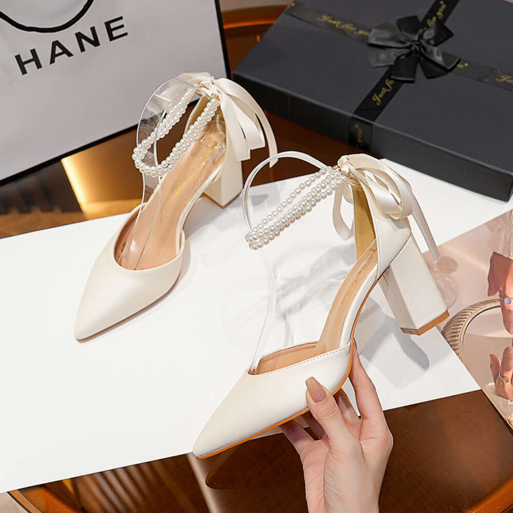 Baoyafang White Iovry Bridal Wedding Shoes Women Pointed Toe Party Shoes Ankle Strap Spring Autumn Buckle Ladies Shoe High Pumps