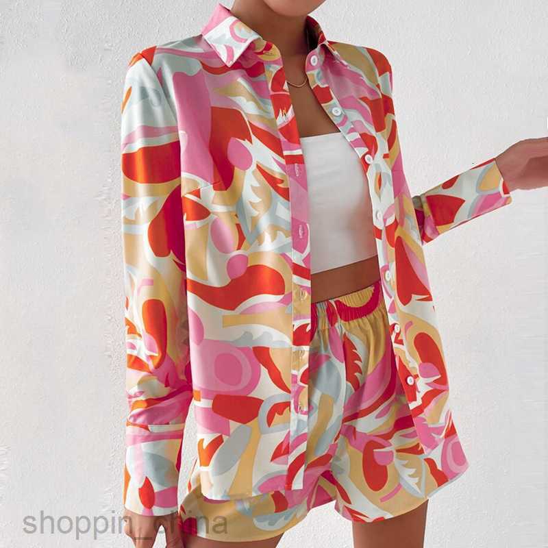 Women's Tracksuits Beach resort style printed long sleeved shirt straight shorts two-piece women set PG2902 Sets