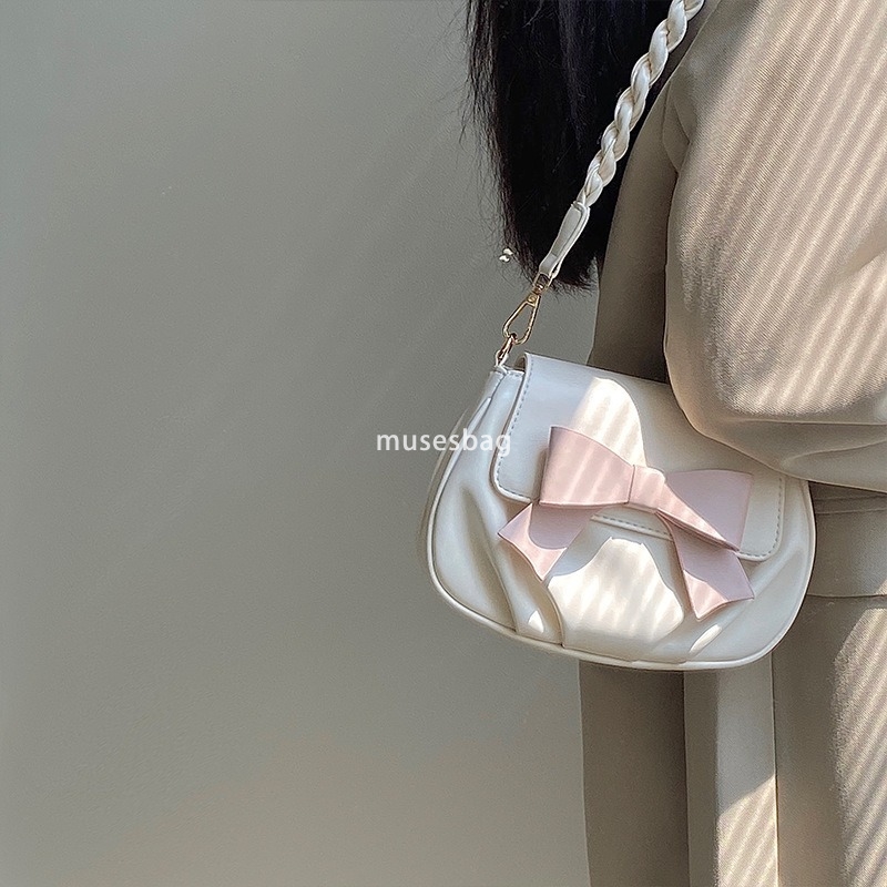 High quality and high-end handbag for women new trendy spring and summer bow cloud pleated crossbody bag gentle and versatile one shoulder bag