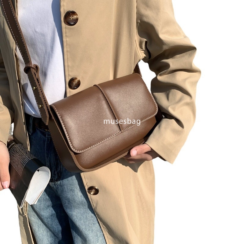 New urban minimalist style tote bag with a lid, large capacity bag women's retro single shoulder crossbody bag women's bag high-end and styl