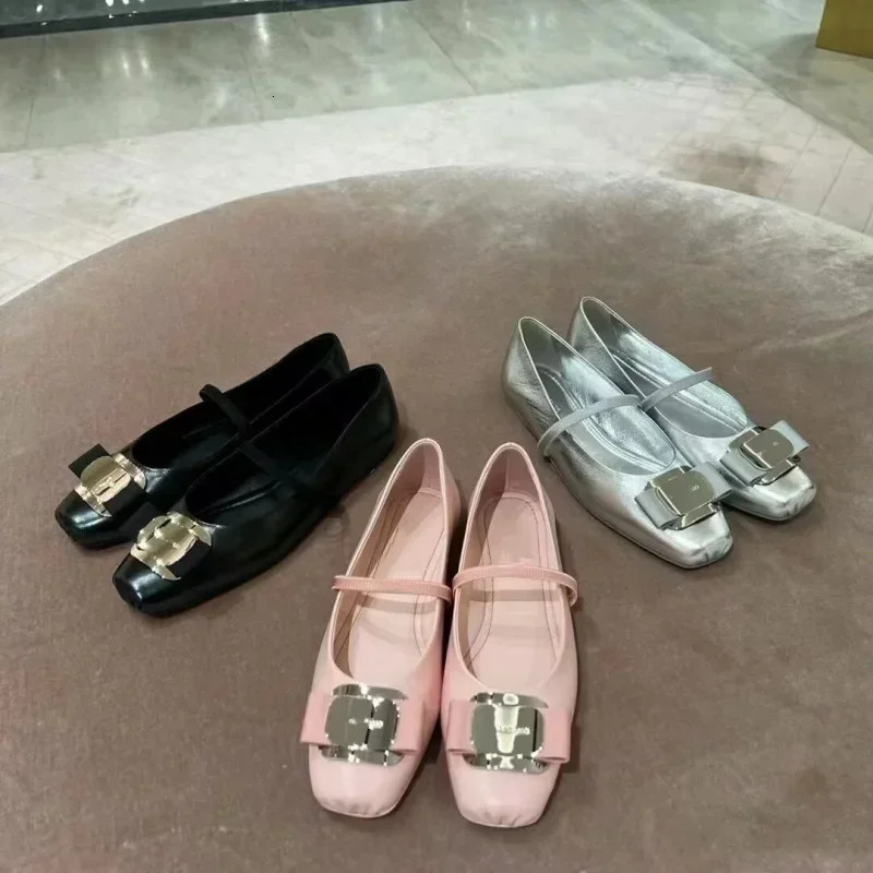 Silver Ballet Shoes Womens French Square Headed Shallow Mouth Flat Bottom Straight Line with Mary Jane Single 240614
