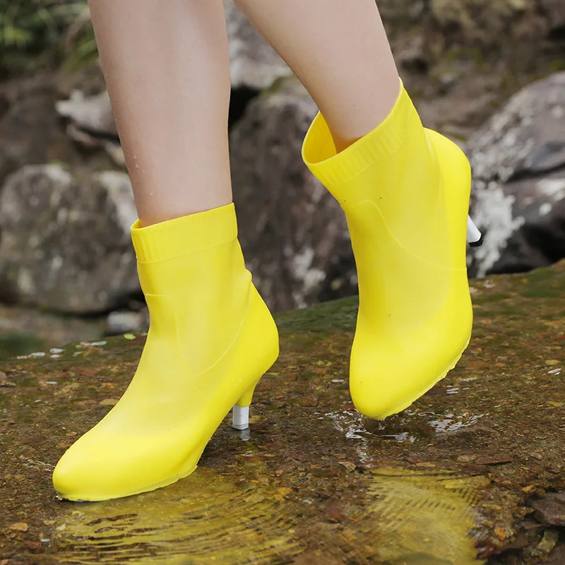 Rainproof shoe cover for high heels womens special waterproof shoe cover thick wear-resistant and anti slip shoe cover 240614