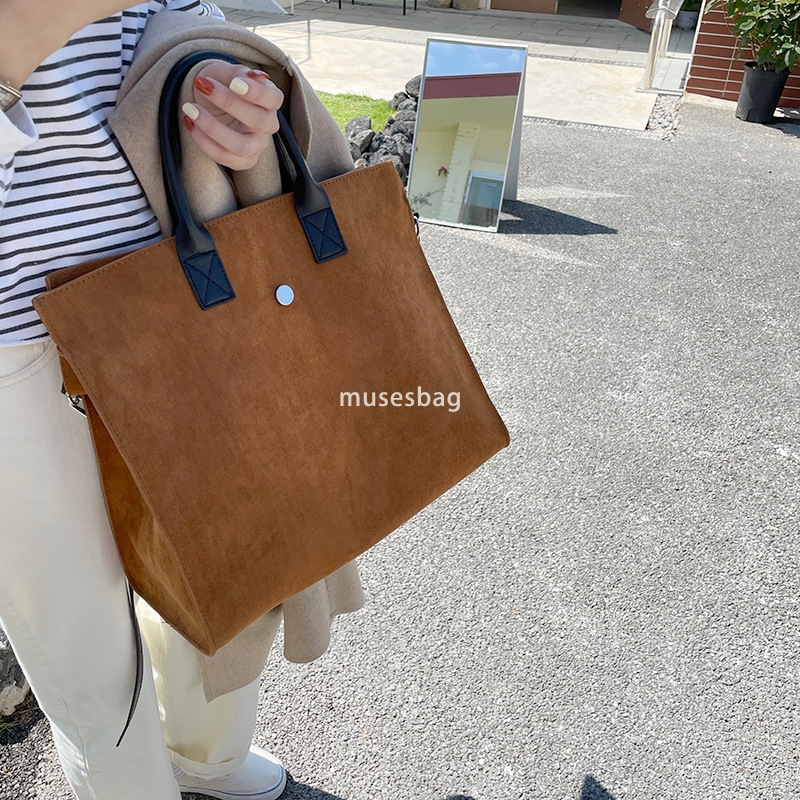 High end new trendy temperament fashionable niche women's bag frosted retro large capacity single shoulder tote bag crossbody official document