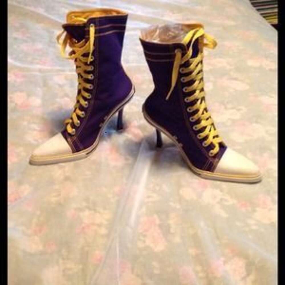 Design Stiletto High Heel Canvas Fashion Lady Lace Up Pointed Toe Sneakers Casual Ankle Shoes Outside Women 2024
