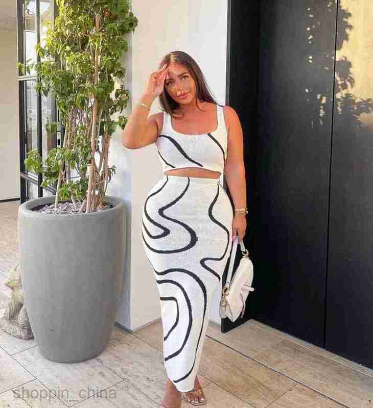 Two Piece Dress Sets Women's Wave Stripe Open Navel Tank Top Knitted Set Top Open Navel Half Body Long Dress