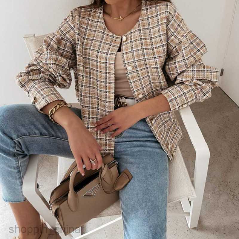 Women Jackets Coats New Spring and Autumn checkered long sleeved short jacket for women PG0603
