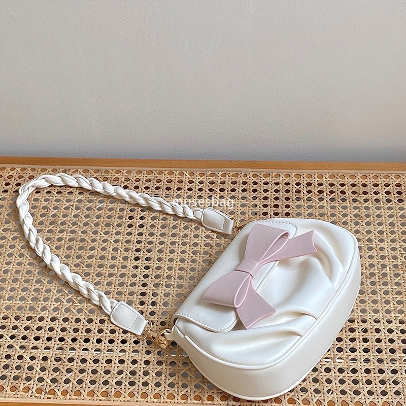 High quality and high-end handbag for women new trendy spring and summer bow cloud pleated crossbody bag gentle and versatile one shoulder bag