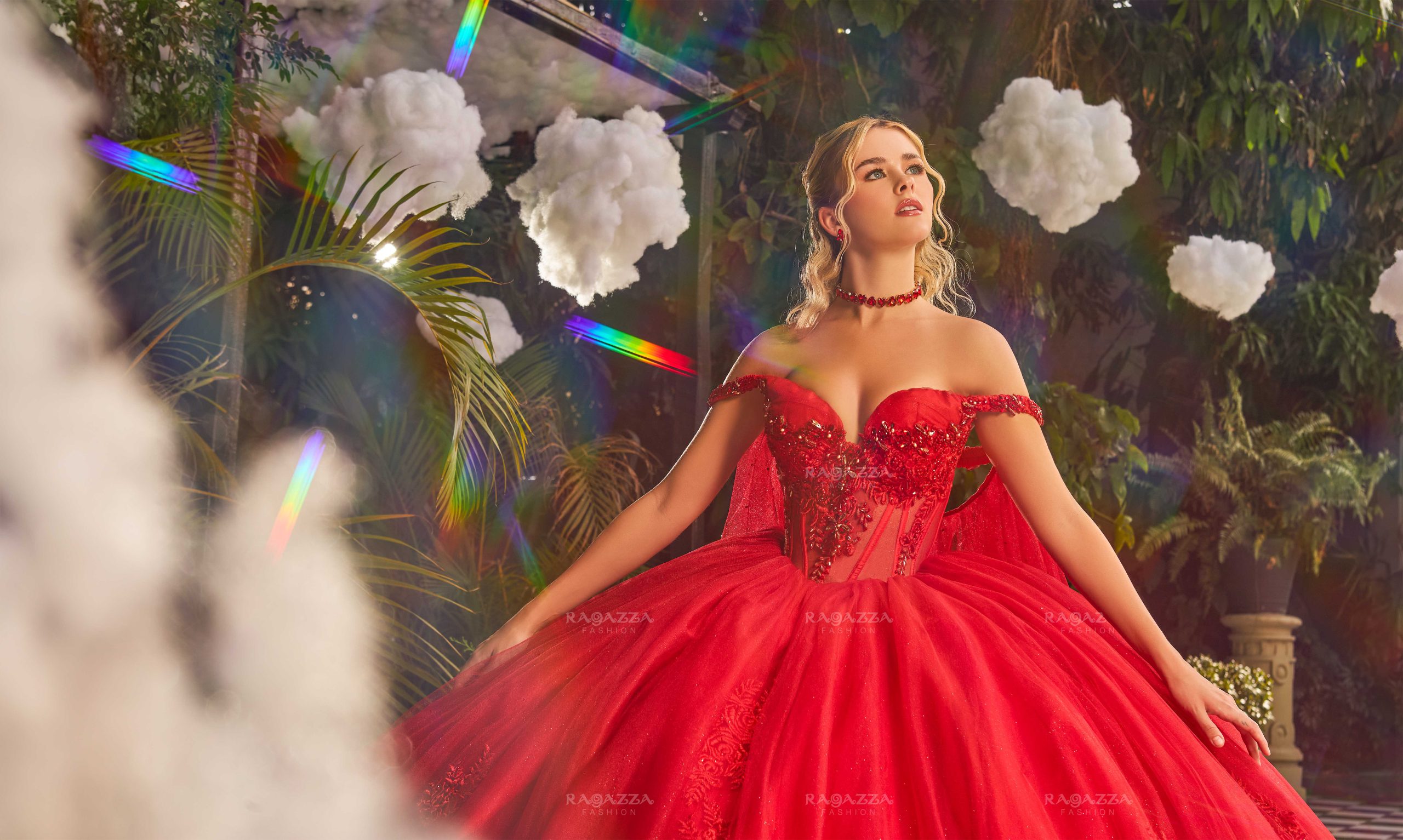 Beaded Red Ball Gown Quinceanera Dresses With Cape Appliqued Prom Gowns Off The Shoulder Necke Sequined Tulle Sweet Masquerade Dress