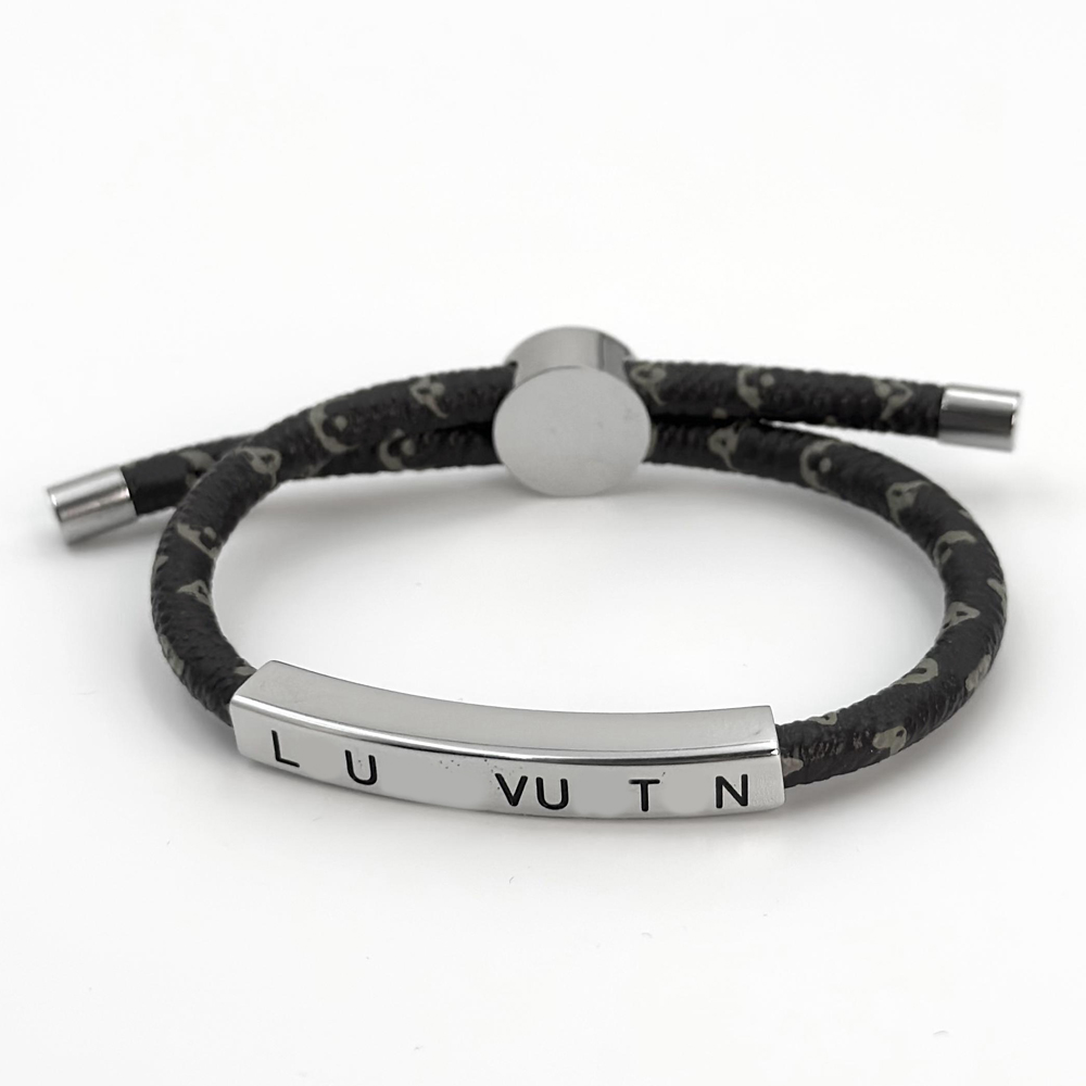 Letter Bracelets Designer Stainless Steel Bangles Men Womens Birthday Party Accessories Wedding Jewelry Gifts Never Fade AA