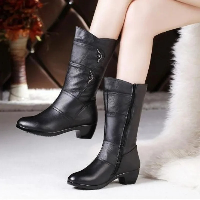 Fashionable womens middle boots outdoor anti slip boots zipper waterproof leather boots womens winter boots Botas Mujer 240614