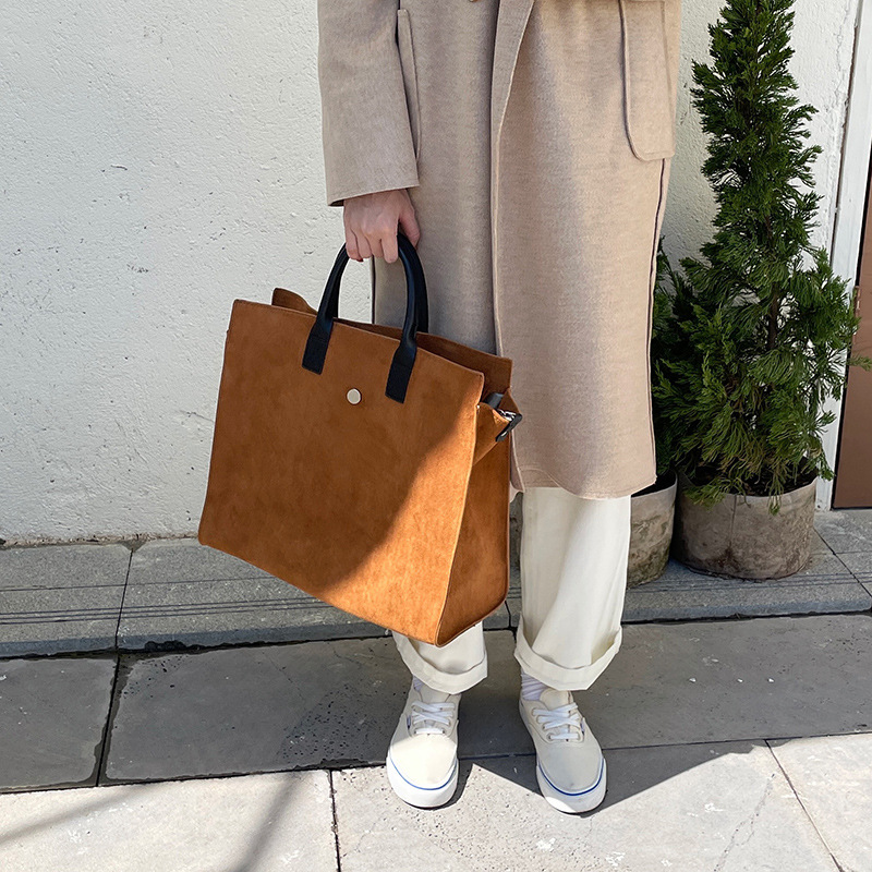 High end new trendy temperament fashionable niche women's bag frosted retro large capacity single shoulder tote bag crossbody official document