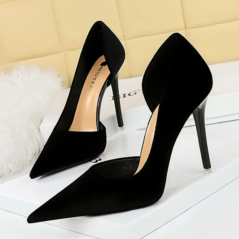 2024 Arrivals Women 11cm Thin Heels Corduroy Pumps Lady Wedding Bridal Heels Side Hollowing Shoes 240615