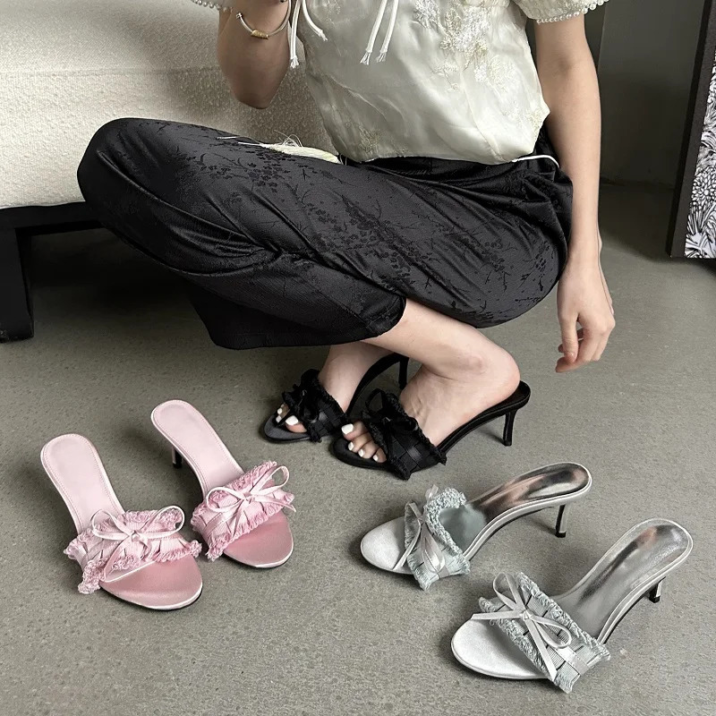 Eilyken Summer Silk Pleated Butterfly-knot Woman Slippers Fashion Thin Heels Party Stripper Ladies Mules Slides Zapatos Mujer 240615