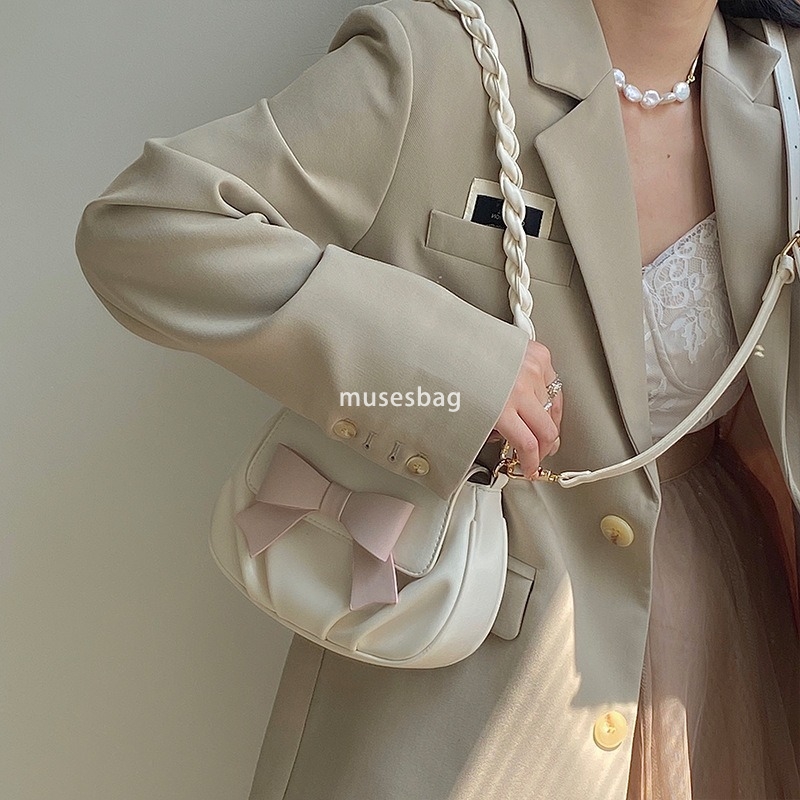 High quality and high-end handbag for women new trendy spring and summer bow cloud pleated crossbody bag gentle and versatile one shoulder bag