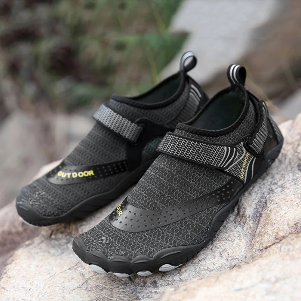 Mens beach swimming shoes Womens quick-drying water shoes Fitness sports shoes Couple wading shoes Color aqua shoes 240615