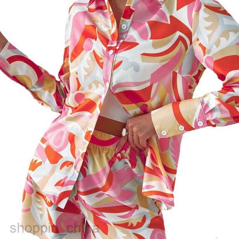 Women's Tracksuits Beach resort style printed long sleeved shirt straight shorts two-piece women set PG2902 Sets