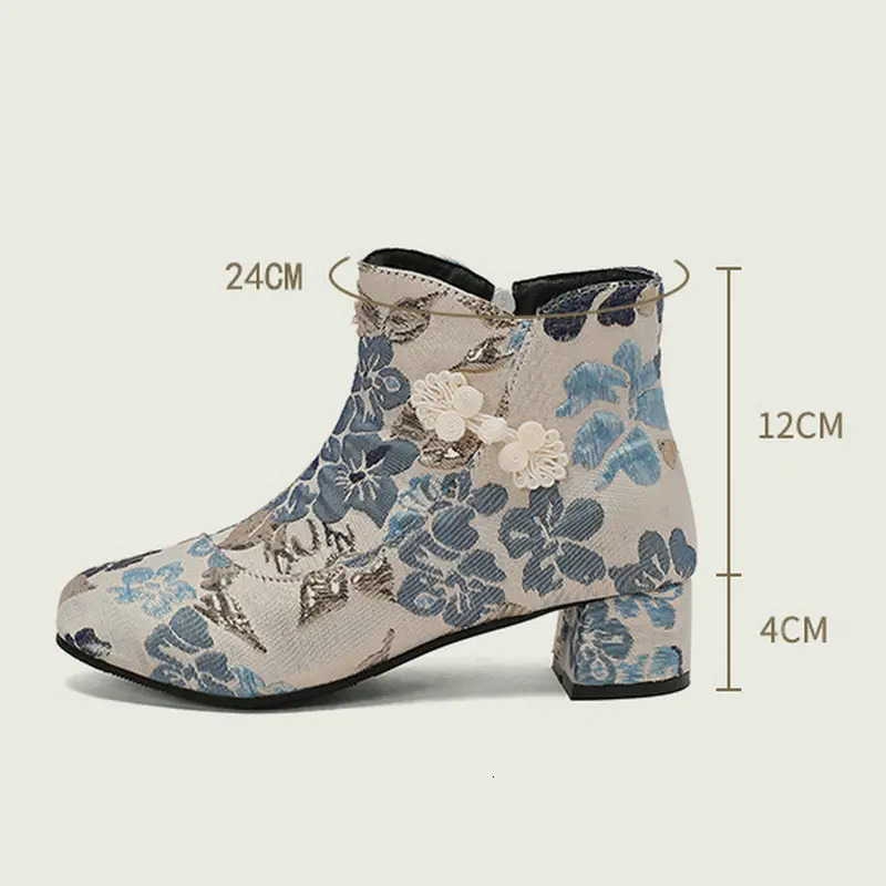Chinese Ancient Embroidery Hanfu Womens Shoes Retro Embroidery Qipao Dress Boots Asian Traditional Womens Shoes 240614