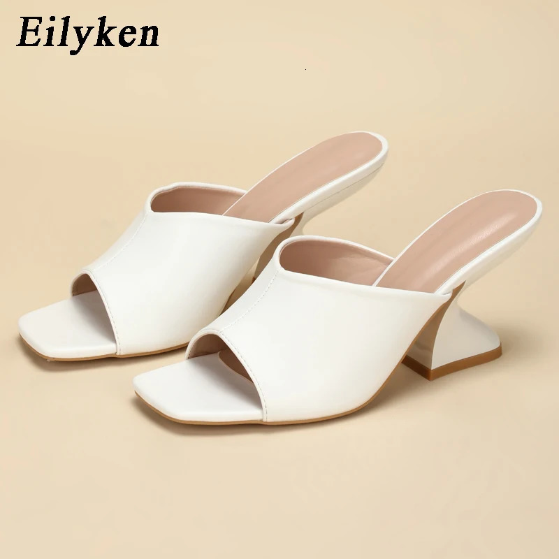 Eilyken Summer Strange Style Women Slippers Non Slip Shoes Square Toe Slippers Slides Zapatos Mujer 240615