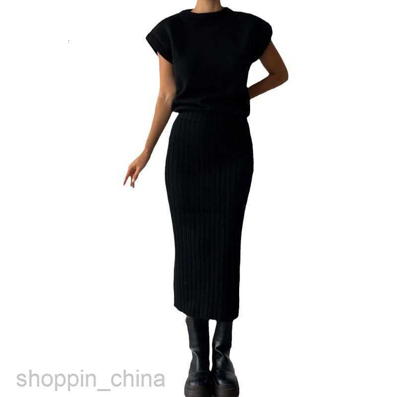 Two Piece Dress Sets New Women's Sleeveless Top Slim Long Skirt Bottom Women's Autumn/Winter Fashion Solid Color Set