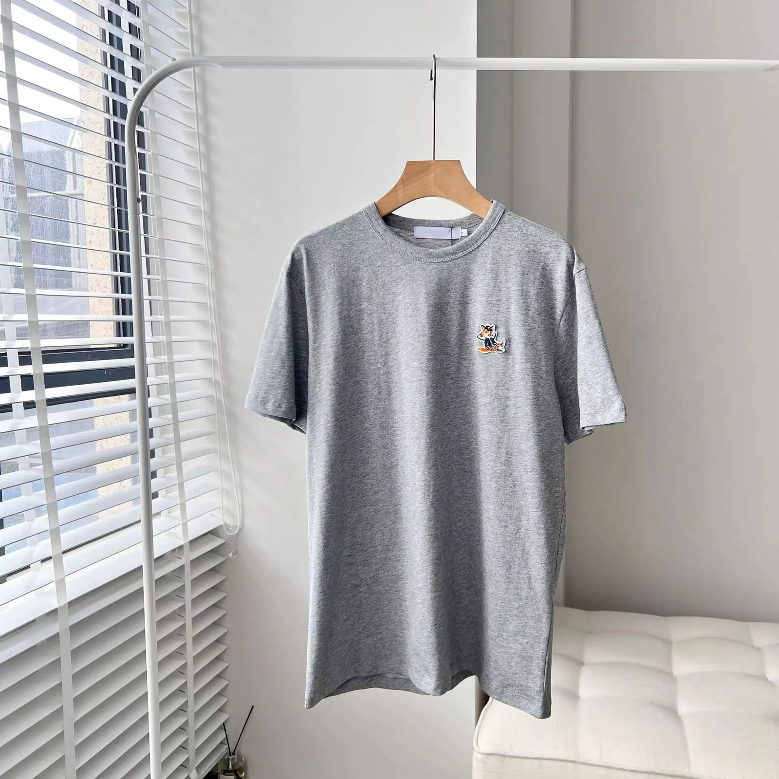 Spring M Family Hooded Fox Embroidery Couple Style Combed Cotton Round Neck Short Sleeve Versatile Straight Tshirt 240601