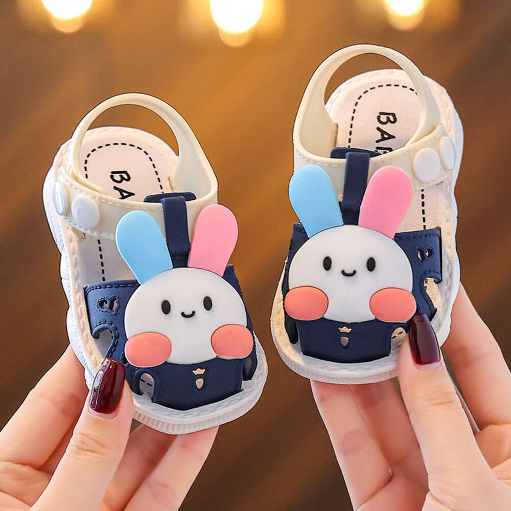 Children's sandals, summer 0-3 year old toddler walking shoes, non slip soft soles for wearing on the outside, boys and girls' toe shoes F61