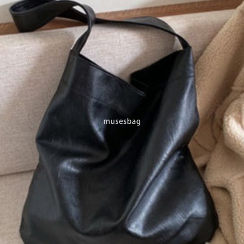 Tote bag for women with large capacity for daily wear new fashionable and simple single shoulder underarm shopping bag fashionable and versatile soft 