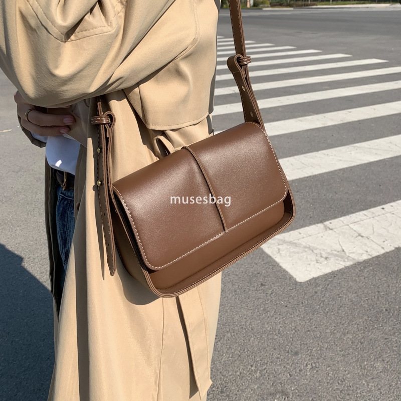 New urban minimalist style tote bag with a lid, large capacity bag women's retro single shoulder crossbody bag women's bag high-end and styl